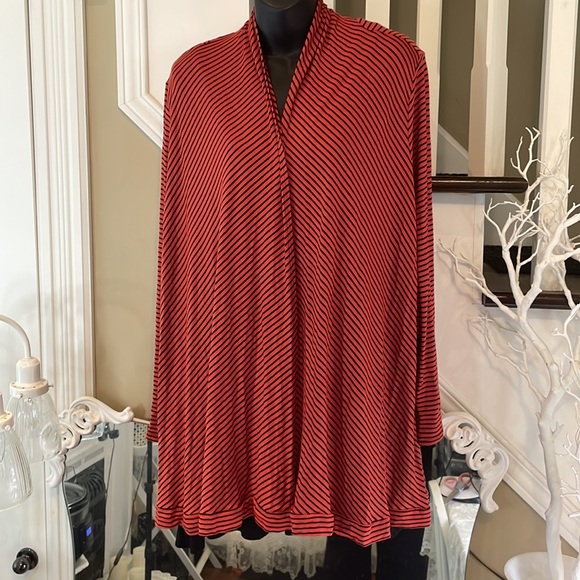 Susan Lawrence Lightweight Striped Cardigan Sweater - Picture 4 of 9